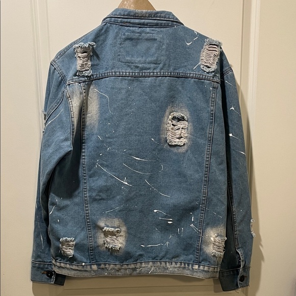 Women's Rolling Paper Paint Splash
Denim Jacket Size L - Picture 5 of 5